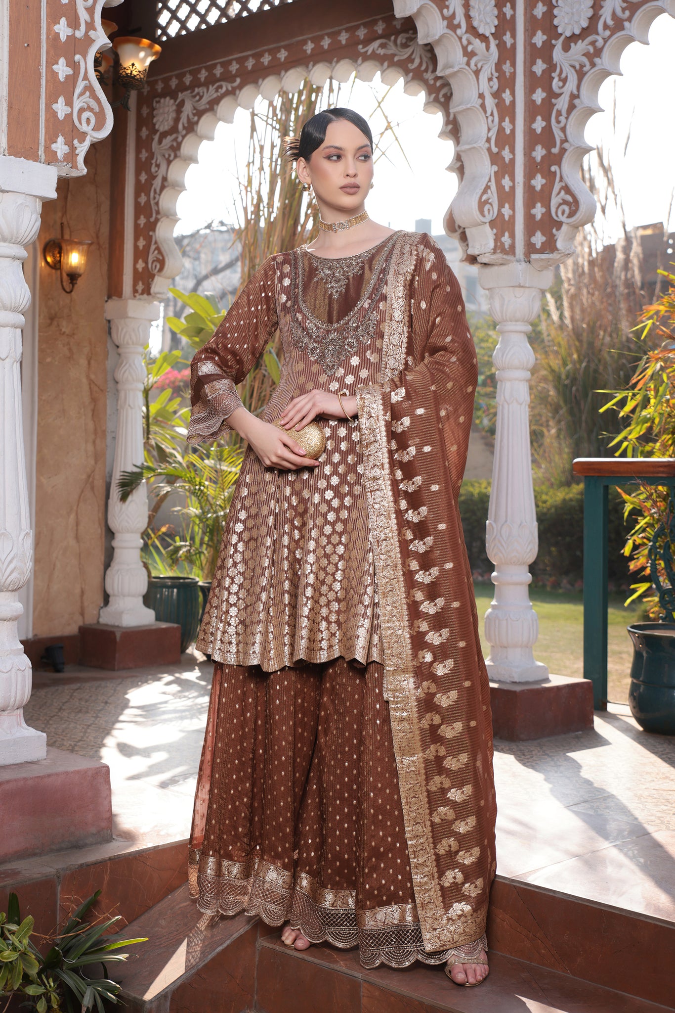 BROWN BANARSI KALIDAAR SHARARA SET BROWN BANARSI KALIDAAR SHARARA SET